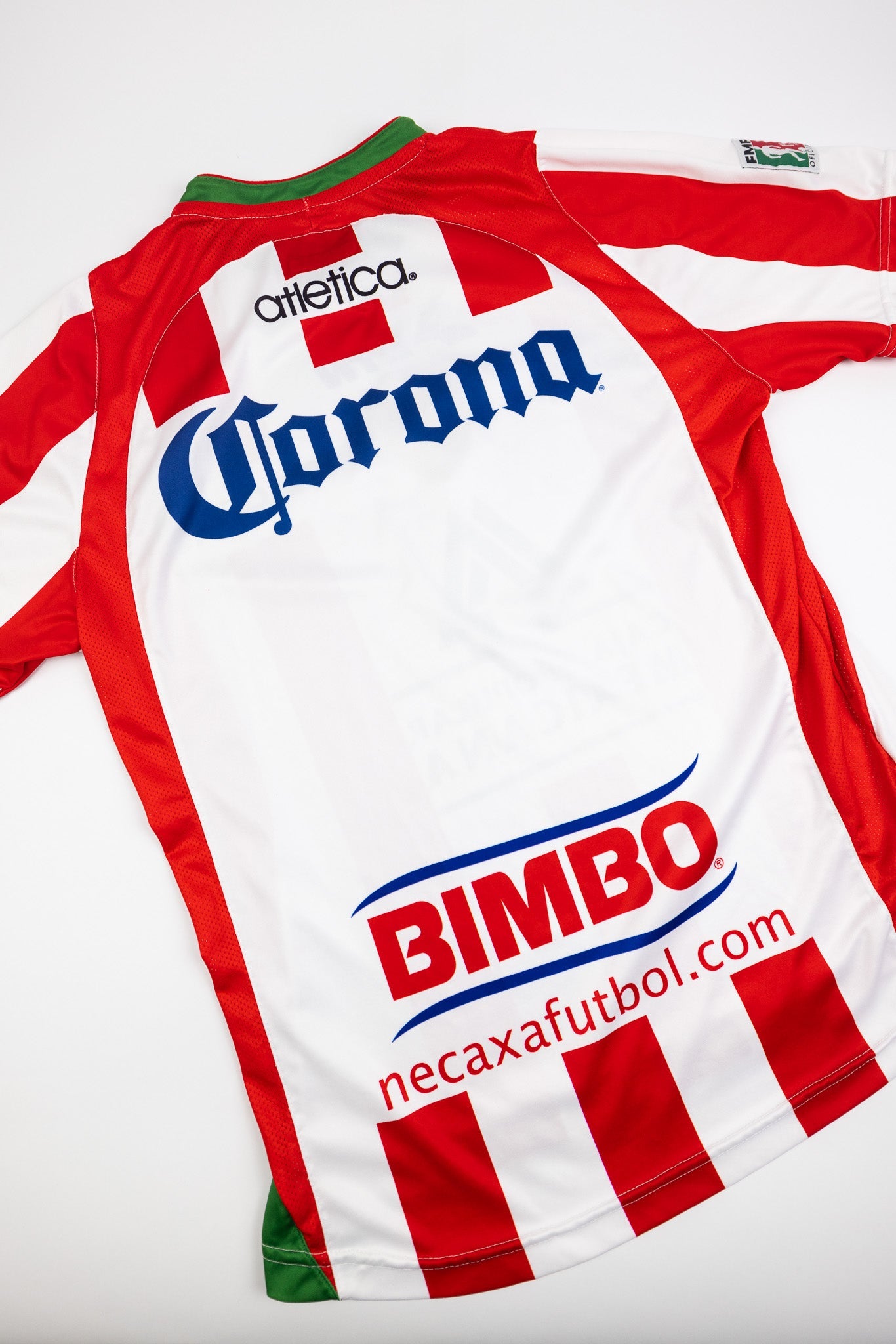 Necaxa 2010-11 Football Shirt (Medium)