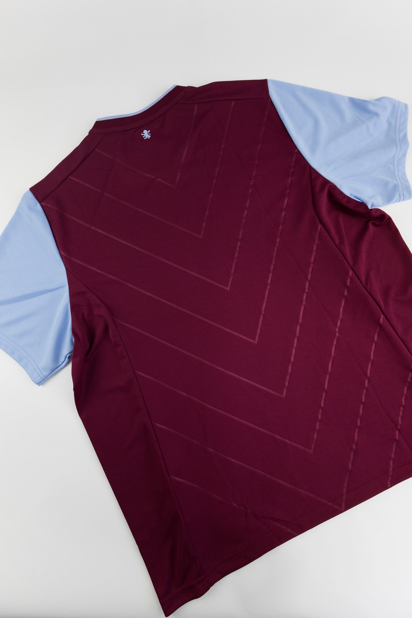 Aston Villa 2022-23 Football Shirt (XXL)