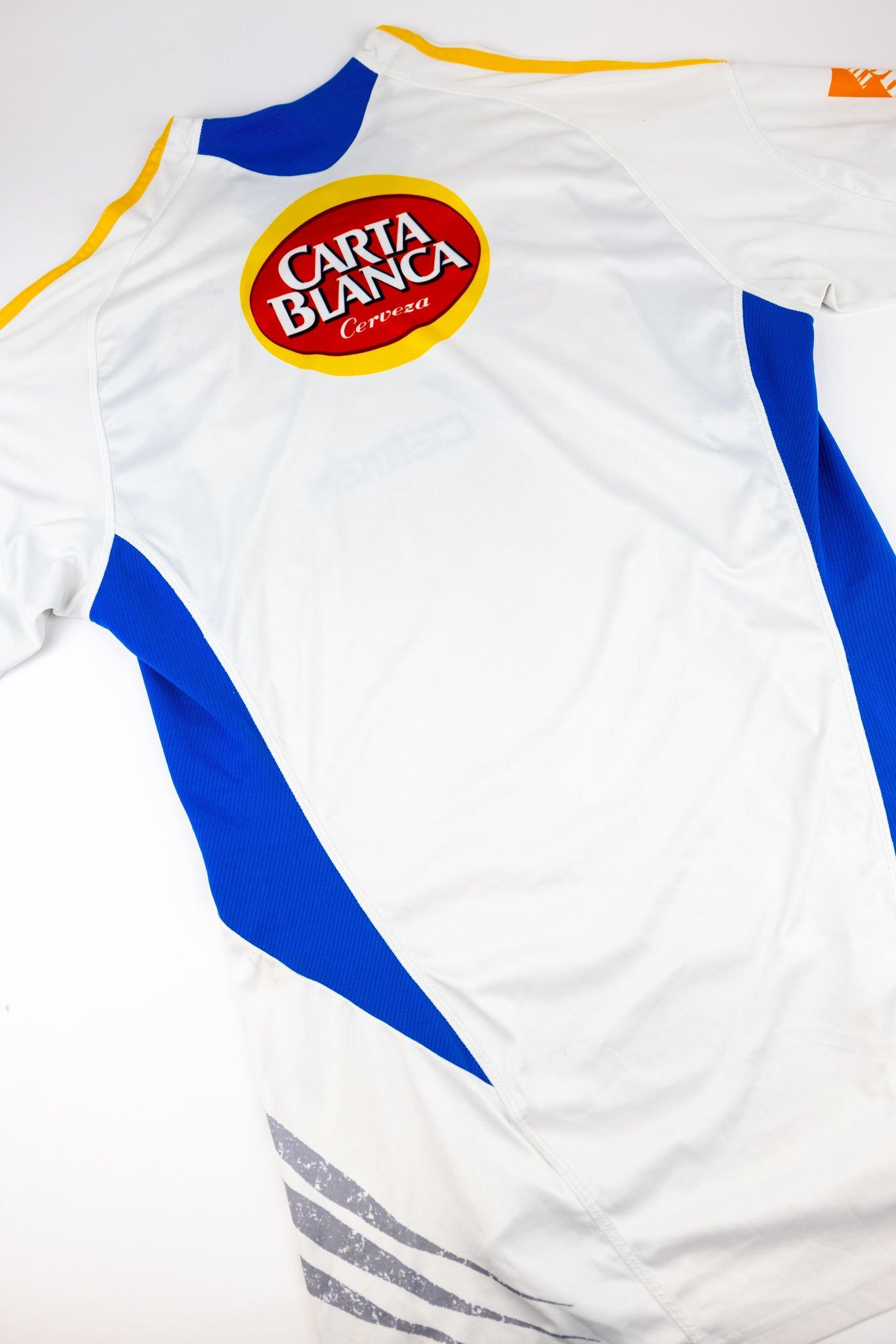Tigres UANL 2010-11 Football Shirt (Medium)