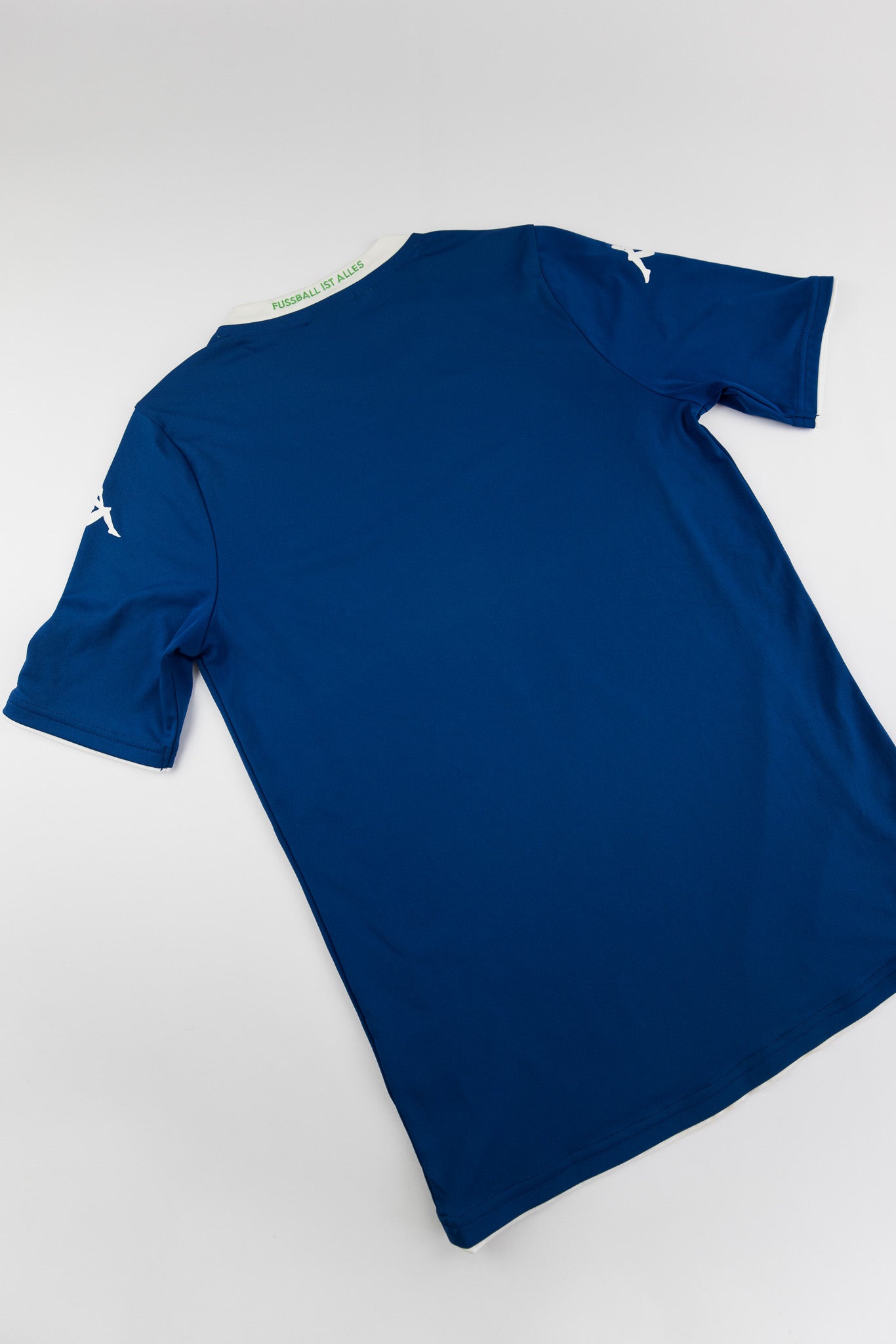 VFL Wolfsburg 2014-15 Football Shirt (Small)