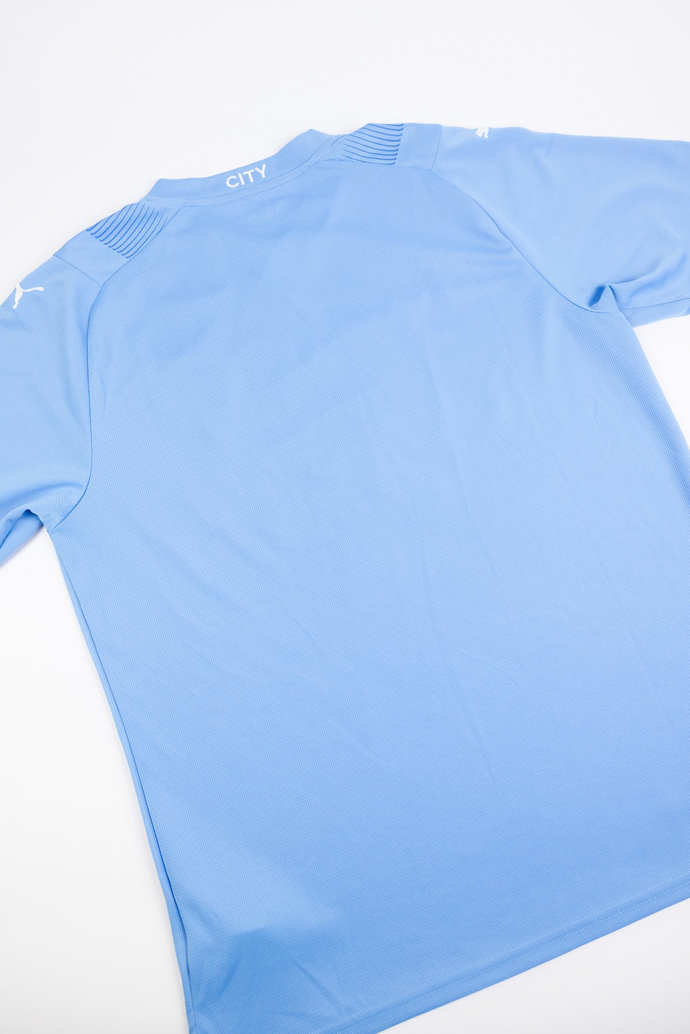 Manchester City 2023-24 Football Shirt (Large)