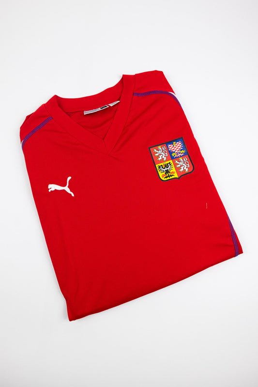 Czech Republic 2004-05 Football Shirt (Medium)