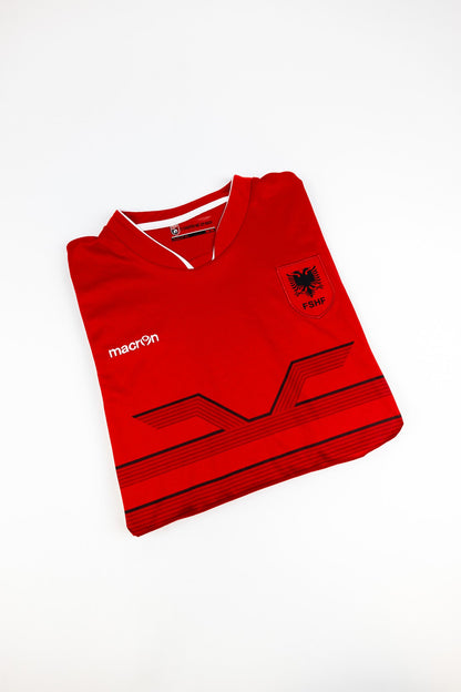 Albania 2016-17 Football Shirt (Small)