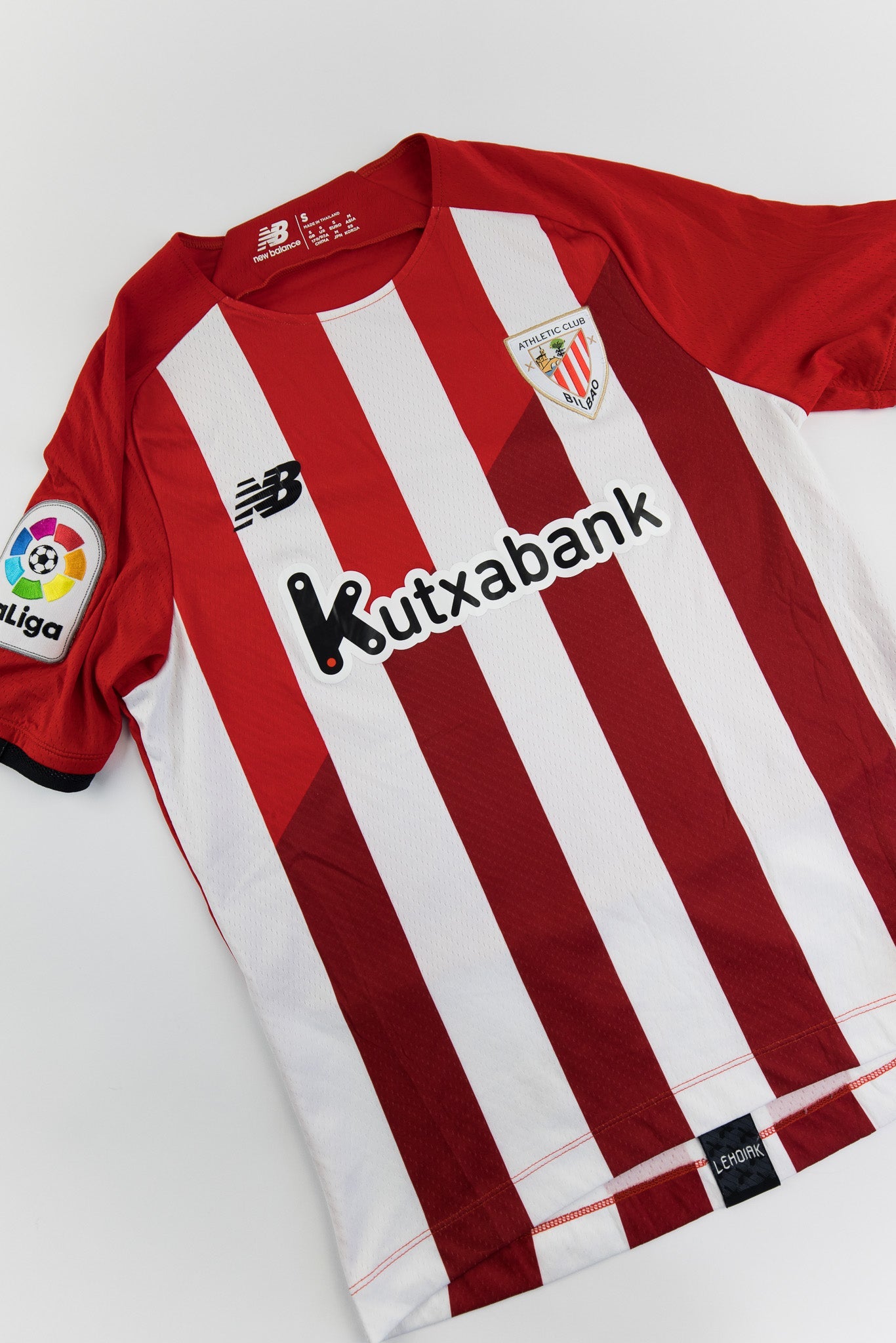 Athletic Bilbao 2021-22 Football Shirt (Small)