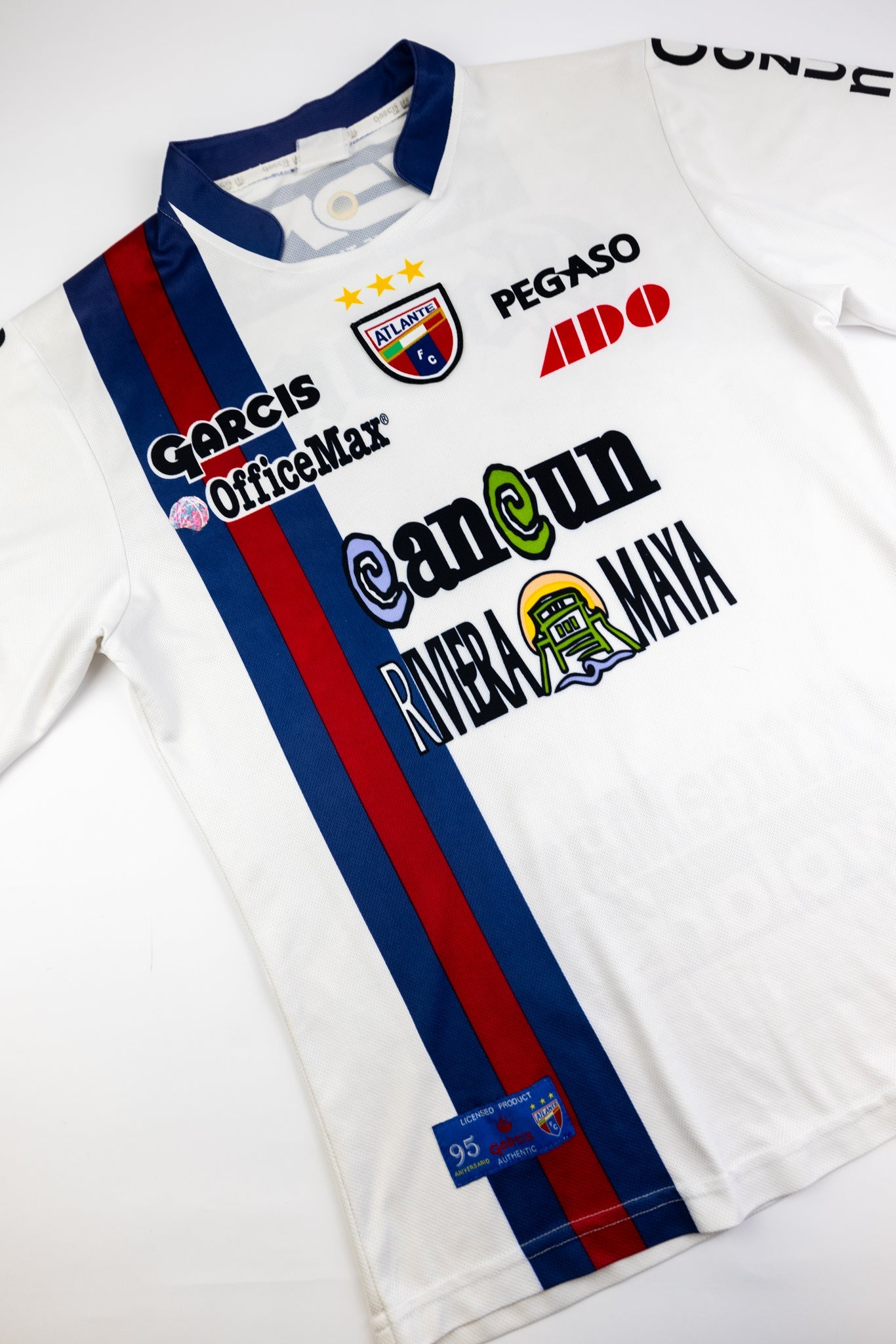 Atlante FC 2011-12 Football Shirt (Small)