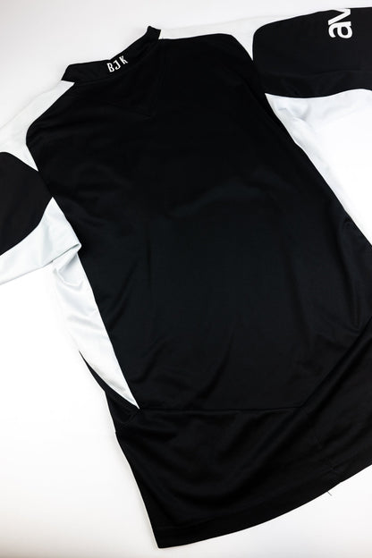 Besiktas 2006-07 Football Shirt (Large)