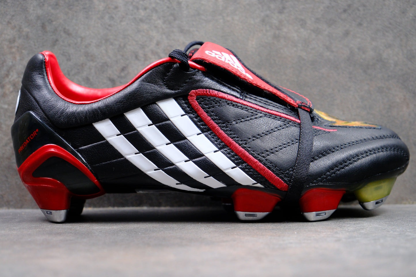 Adidas Predator Powerswerve SG