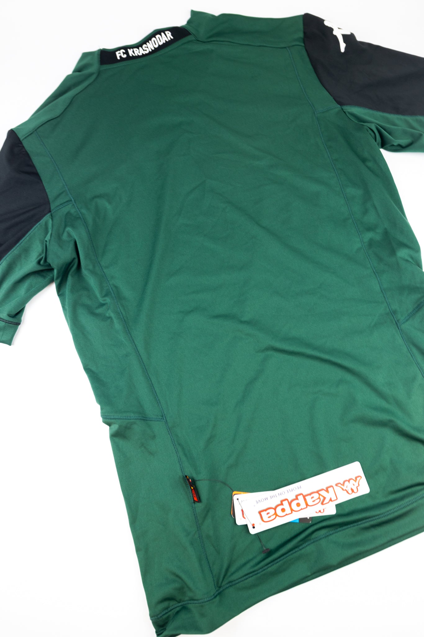 FC Krasnodar 2011-12 Football Shirt (Medium)