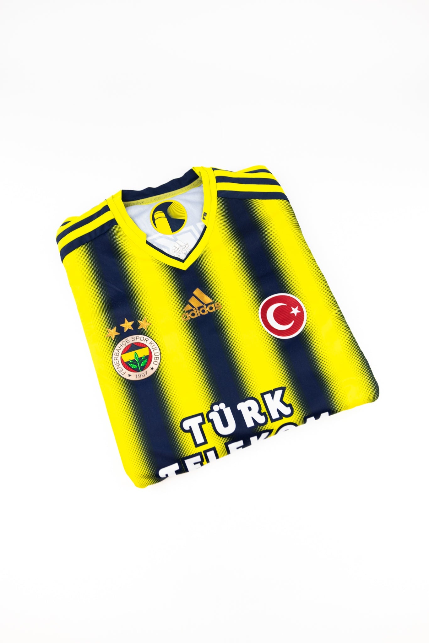 Fenerbahce 2013-14 Football Shirt (Medium)