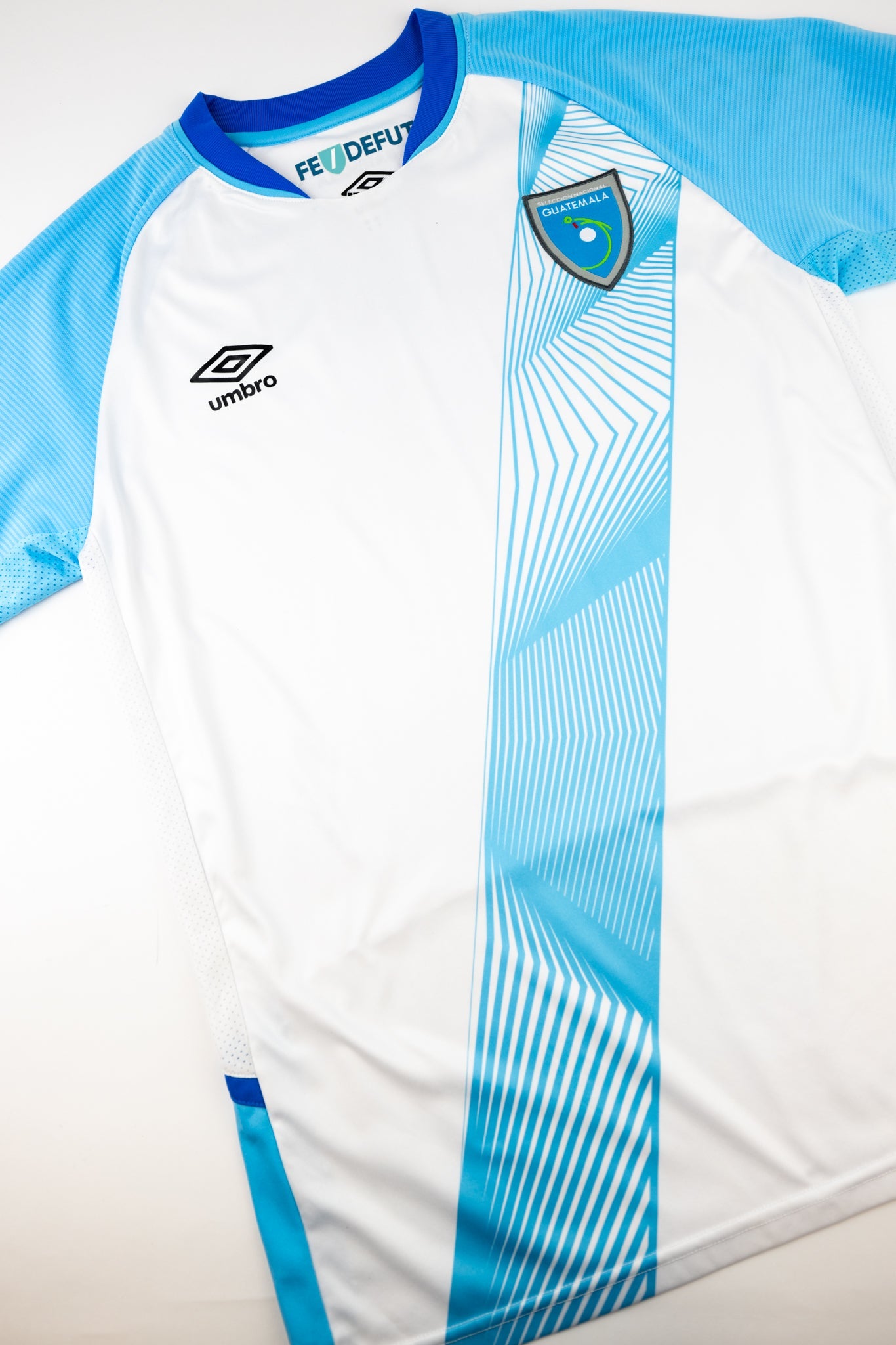 Guatemala 2019 Football Shirt (Small)