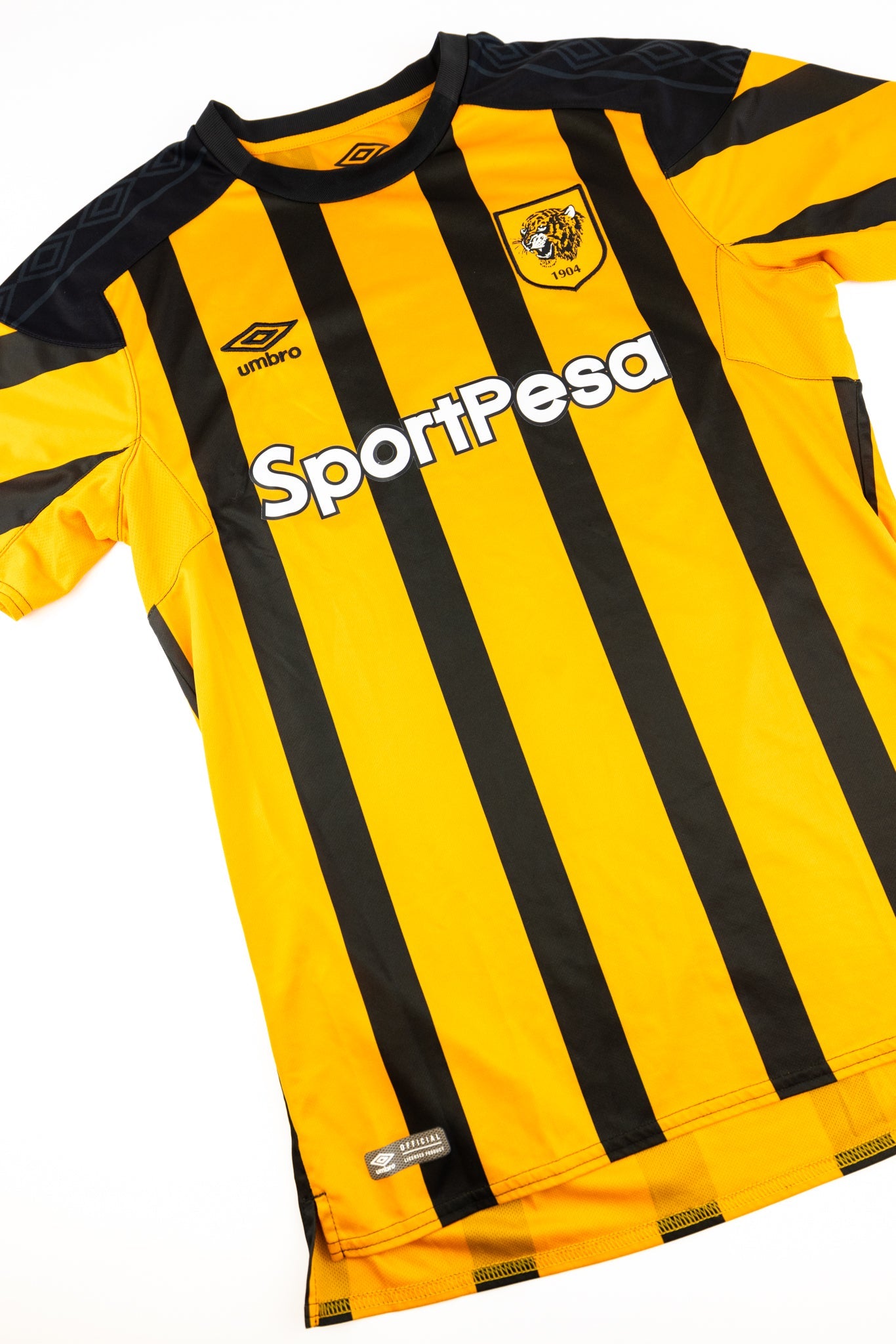 Hull City AFC 2017-18 Football Shirt (Medium)