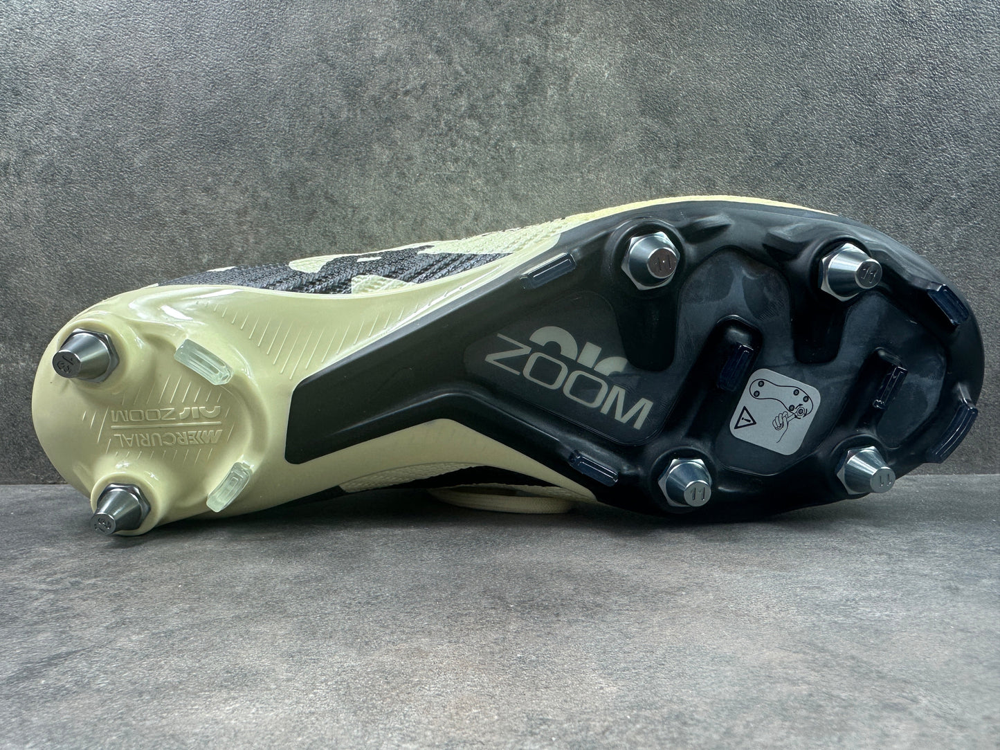 Nike Mercurial Vapor XV SG (Player Issue)