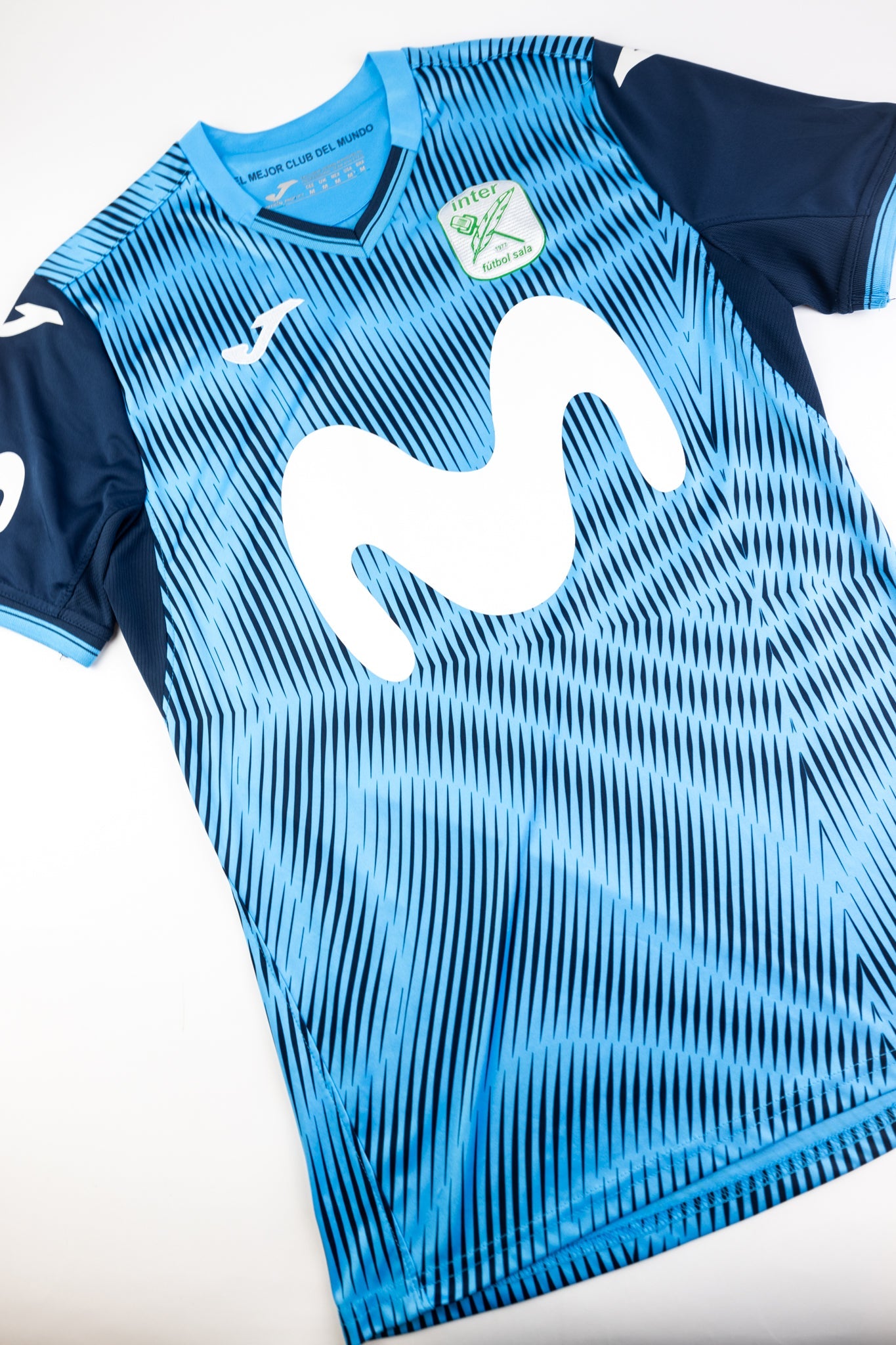 inter FS 2020-21 Football Shirt (Medium)