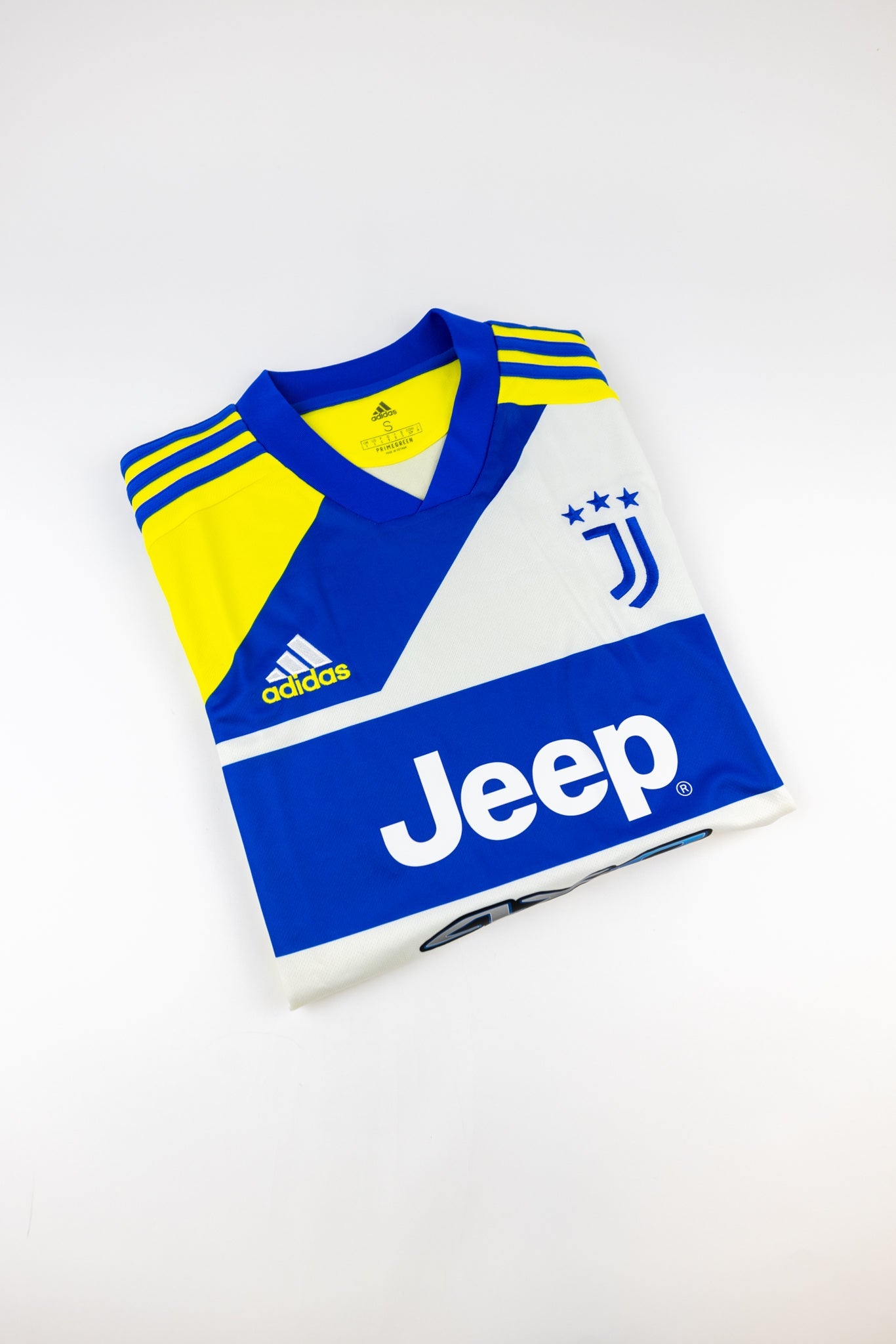Juventus 2021-22 Football Shirt (Various)