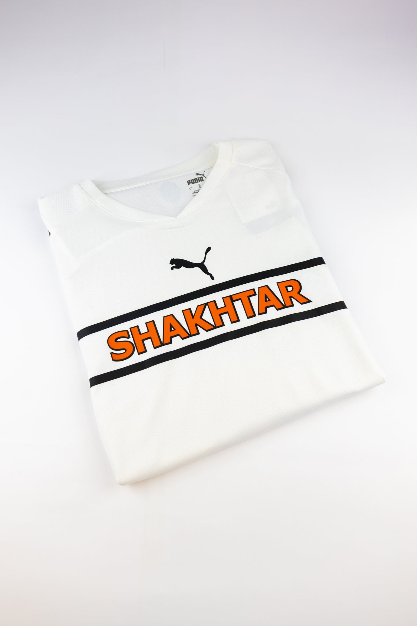 Shakhtar Donetsk 2021-22 Football Shirt (Medium)