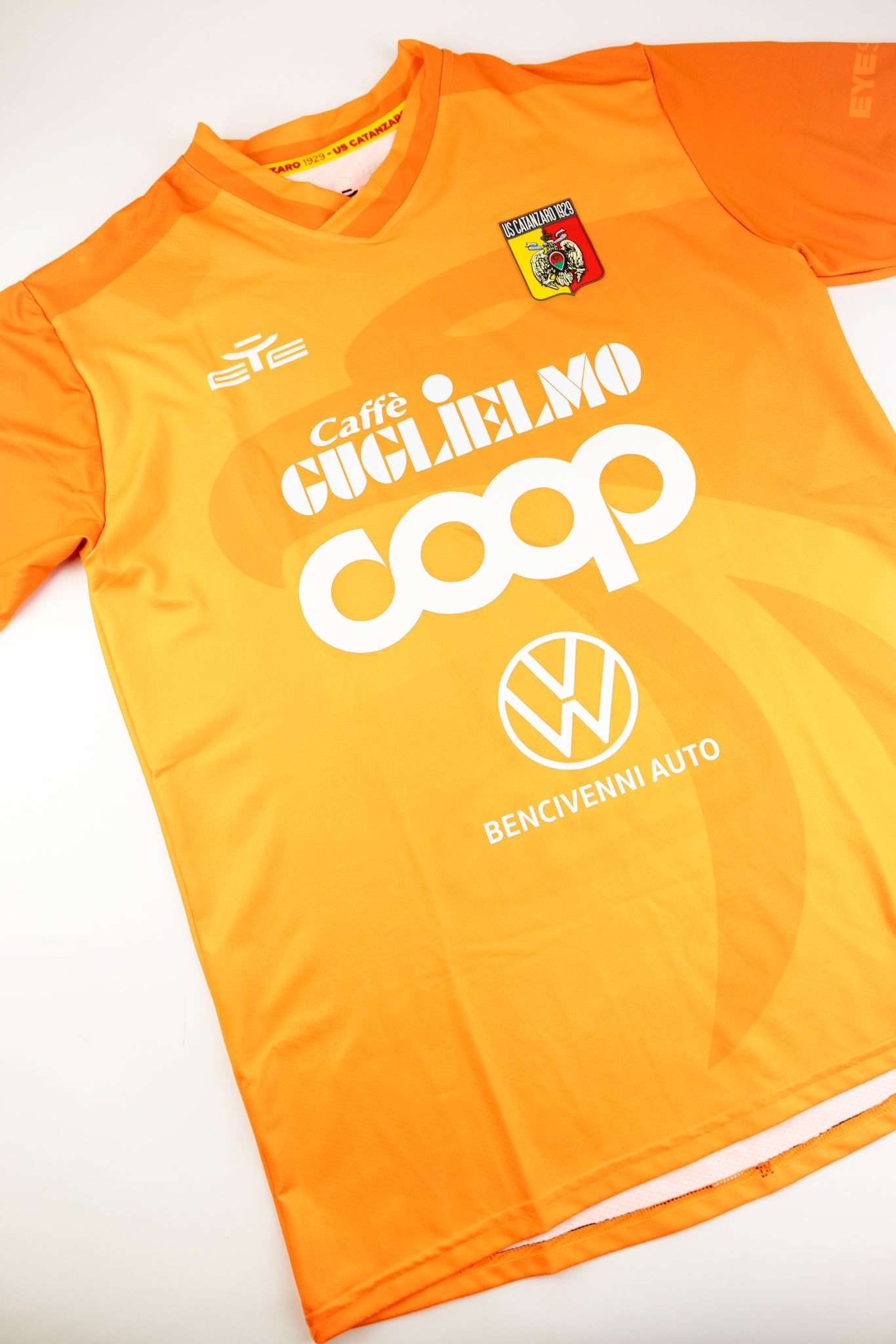 US Catanzaro 2022-23 Football shirt (XL)