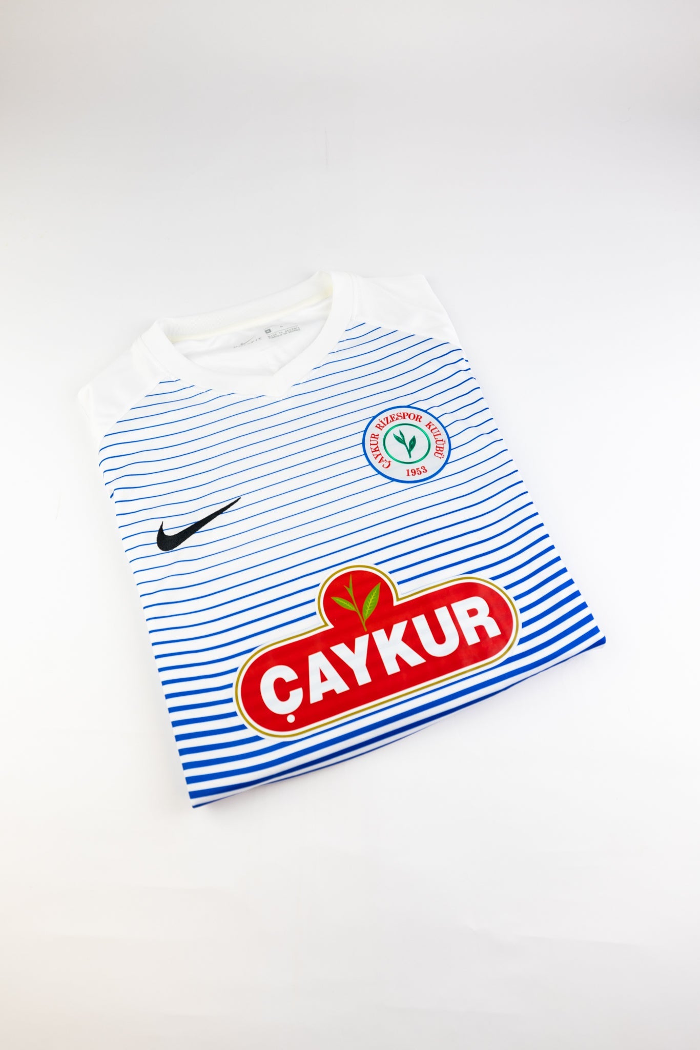 Çaykur Rizespor 2017-18 Football Shirt (Medium)