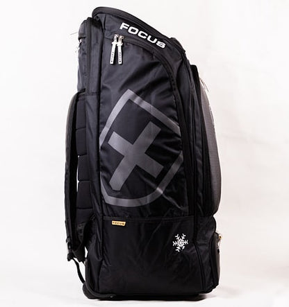 Focus Players Edition Wheelie Duffel Bag