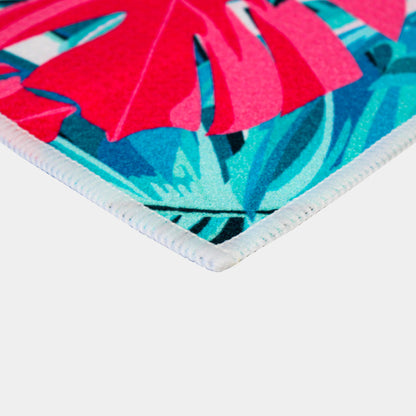 Palm Breeze Magnetic Golf Towel